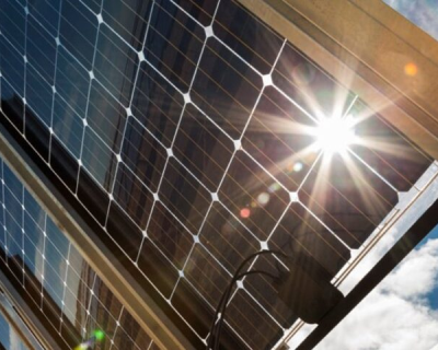 Двосторонні (bifacial) сонячні панелі: ефективність і застосування