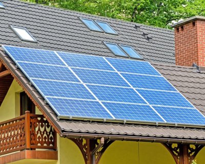 Сонячні панелі для опалення будинків