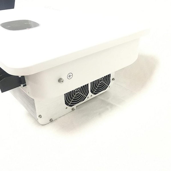 Сетевой инвертор 30 кВт Growatt MID 30000 TL3-X с MPPT фото №2 Сетевой инвертор 30 кВт Growatt MID 30000 TL3-X с MPPT фото №2